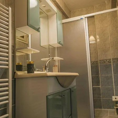 아파트 Taksim Pera House *