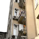 Taksim Pera House *