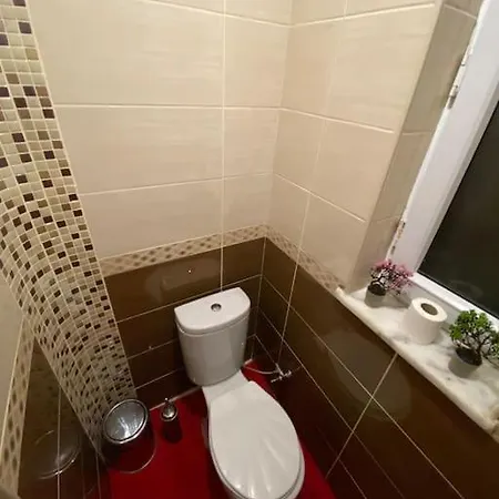 Taksim Pera House *